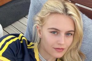 Vera Dijkmans: Age, Birthday, Height, Weight, Net Worth