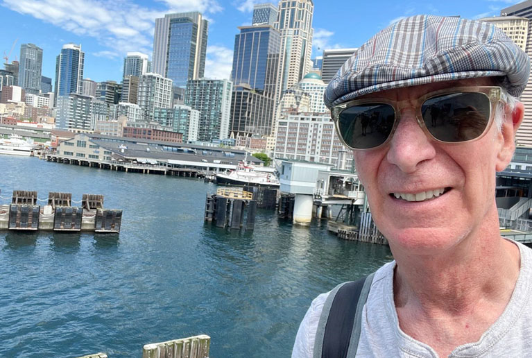  how old is Bill Nye ?