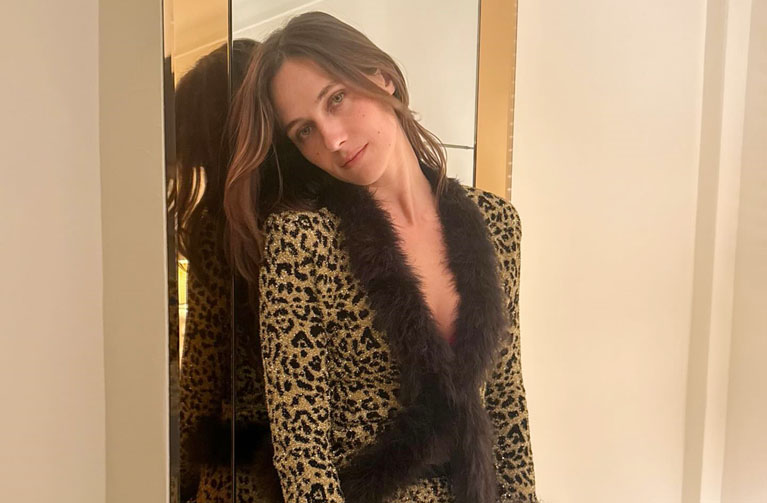 how old is Devon Lee Carlson ?