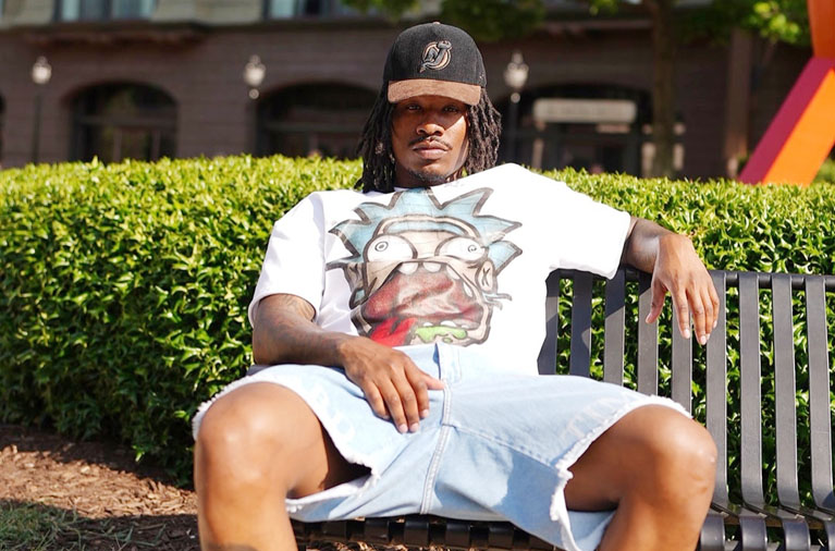 how old is Duke Dennis ?