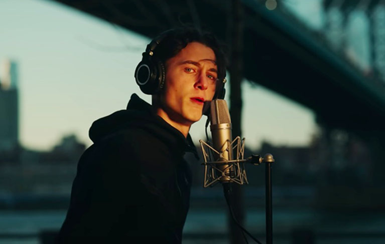 how old is Lil Mabu ?