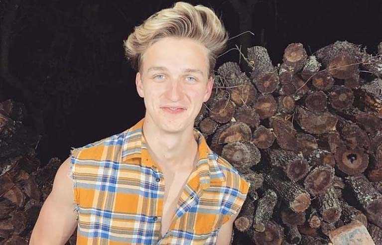 how tall is Luke Beasley?