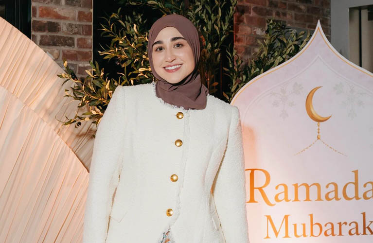 How old is Leana Deeb?